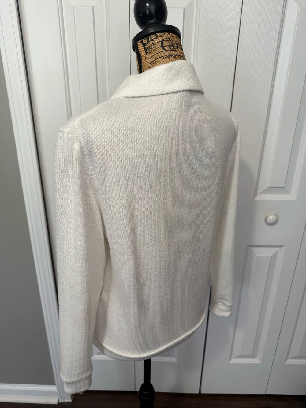 WHBM White Knit Polo V-Neck Sweater